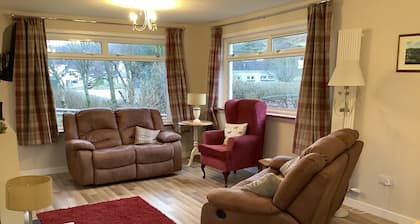 Pier Cottage in beautiful Kinlochbervie, in the unspoiled North West Sutherland