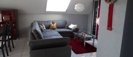 TV, DVD player