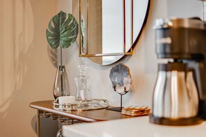 Interior - MINNeSTAY* Sable 608 - One Bedroom | North Loop | Target Center (Minneapolis)