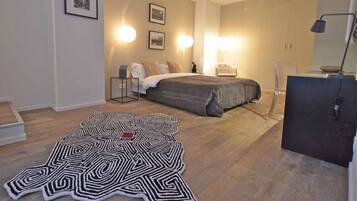 3 slaapkamers, een strijkplank/strijkijzer, gratis wifi, beddengoed