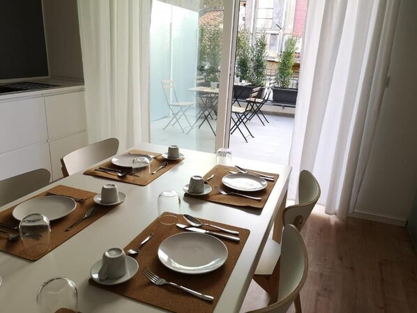 Tägliches inbegriffenes Frühstücksbuffet