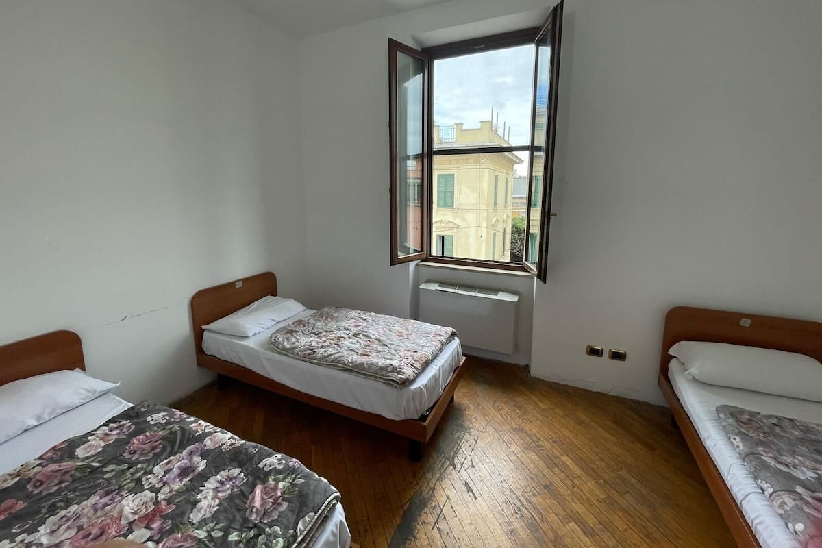 Exclusive Shared Dormitory