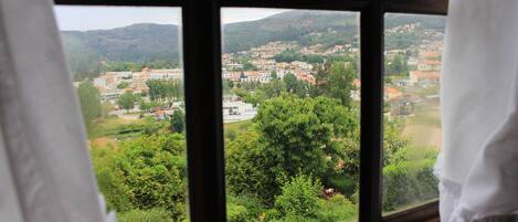 Standard Double Room (Castanhas) | City view from property