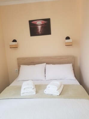 1 dormitorio, wifi, ropa de cama