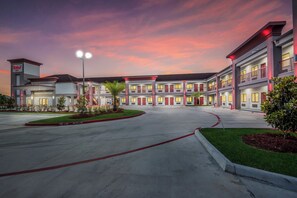 Unclassified image, 5 of 37, button - Red Roof Inn Baytown (Baytown)