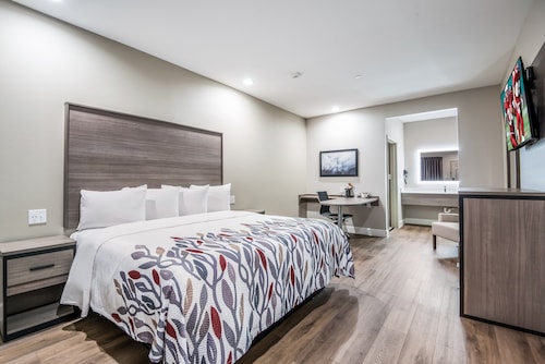 Red Roof Inn Baytown