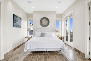 4 habitaciones, tabla de planchar con plancha y wifi gratis 