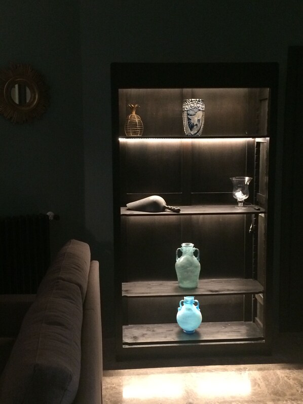 Interior - Detached house, 2 double bedrooms, 2 bathrooms, panoramic terrace, gazebo barbecue (ceglie messapica)