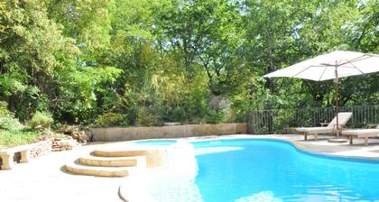 La Source de Piot, luxury villa without a view and in an oasis of peace.