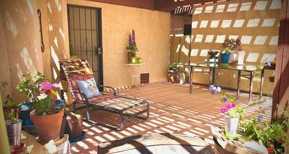 Vierastalo Smoke Tree Horse Ranchilla