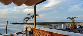 Villa Isabella with Ocean View