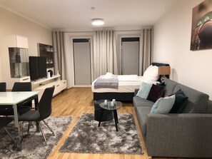 1 slaapkamer, een bureau, geluiddichte muren, wifi