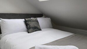 Unclassified image, 2 of 36, button - Suitely Albion Place (Cheltenham)