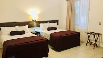 Schreibtisch, kostenloses WLAN