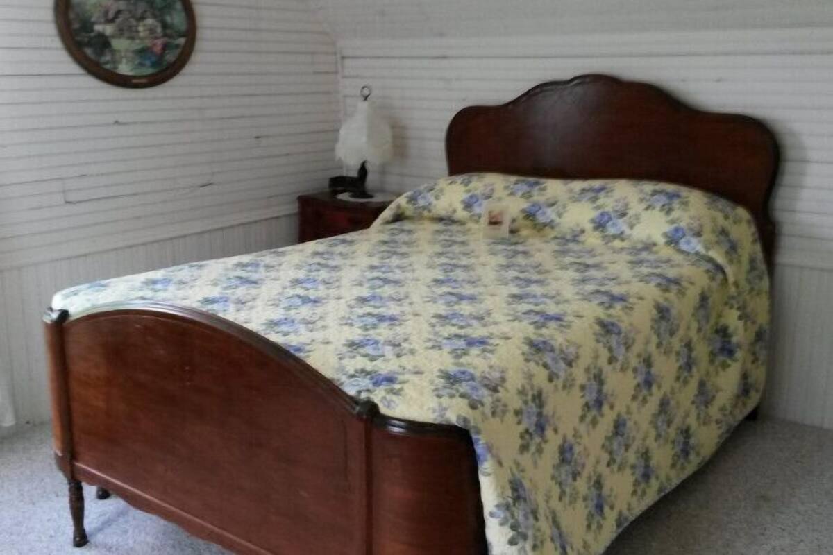 Habitación estándar | 1 habitación, decoración personalizada y muebles diferentes