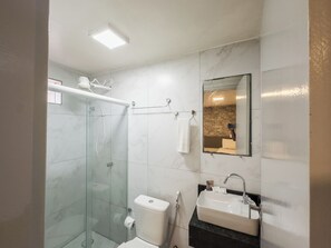 Triple Room | Bathroom | Shower, towels, toilet paper