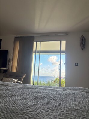 1 غرفة نوم ومكواة/لوح كي وسرير سفر وواي فاي مجانًا