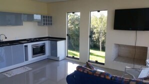 Shared kitchen - Linda Casa de Campo (Viamao)