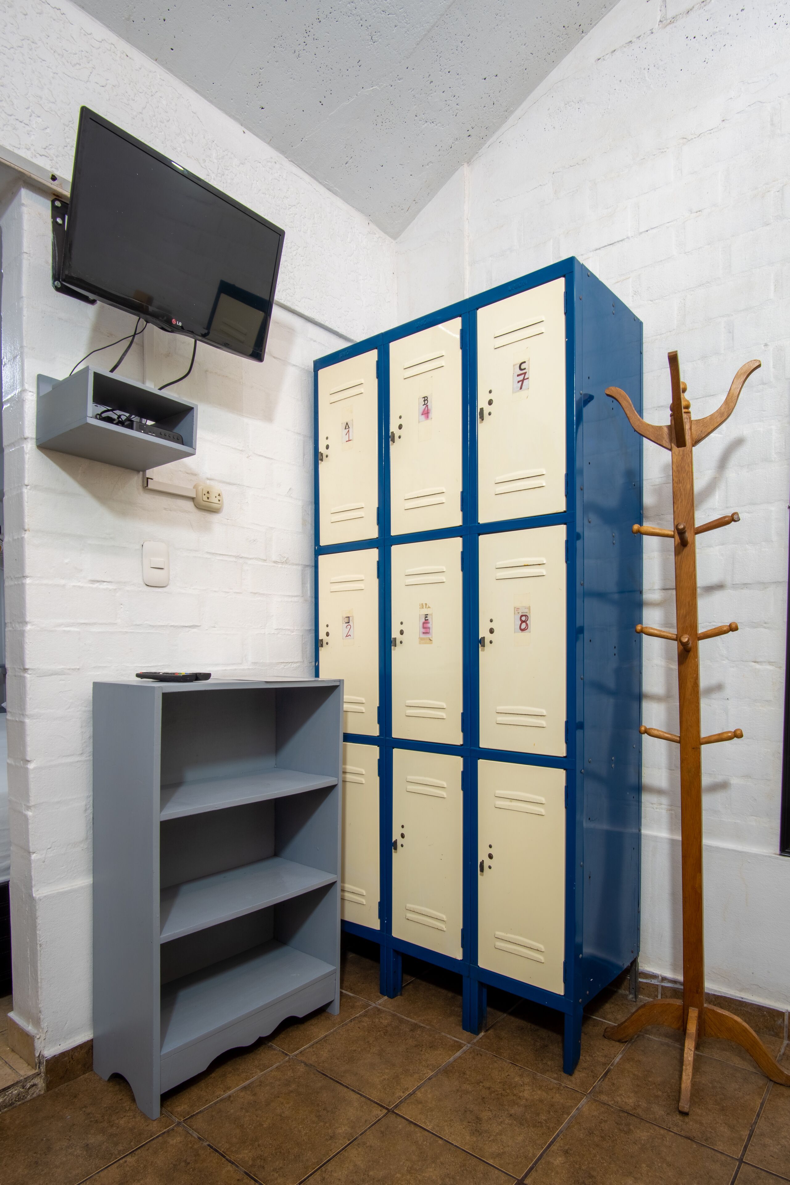 Photo - Magdalen House