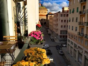Doppelzimmer, Balkon | Blick auf die Stadt