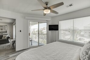 3 bedrooms, iron/ironing board, WiFi, bed sheets - 30A 3BR 2BA Condo with Gulf of Mexico Views.  (Santa Rosa Beach)