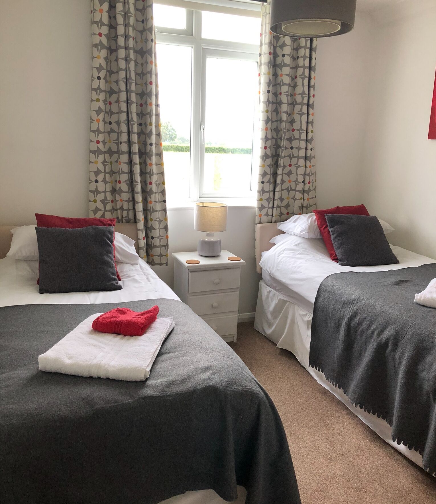 2 bedrooms, iron/ironing board, travel cot, WiFi