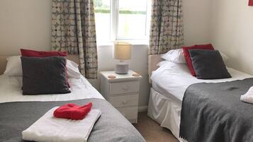 2 bedrooms, iron/ironing board, travel cot, WiFi