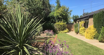 Woodhouse Holiday Cottages, Oak Cottage