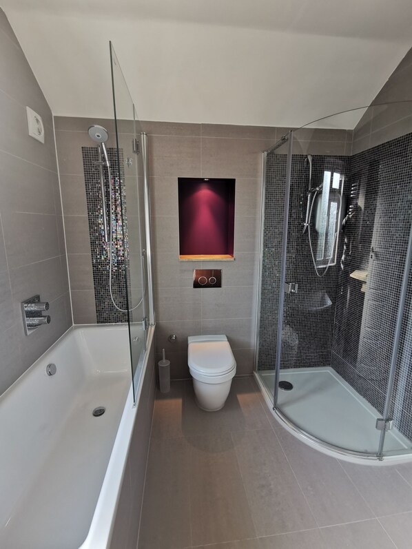 Shower, toilet paper
