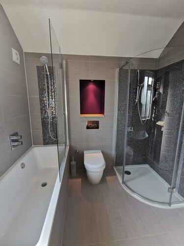 NEW PROPERTY CLOSE TO WHITTON STATION