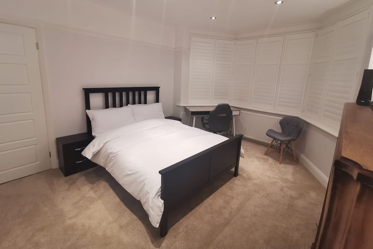 Deluxe Double Room | Egyptian cotton sheets, premium bedding, memory foam beds