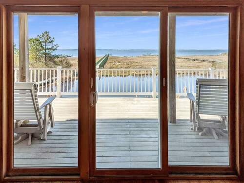 Hidden Treasure | Bayfront Dock, EV Charger, Fireplace, Sunset Views, Screened Porch