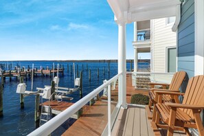 Property grounds - Sunset Bay Villa 116 - Waterfront; Shared pool! (Chincoteague Island)