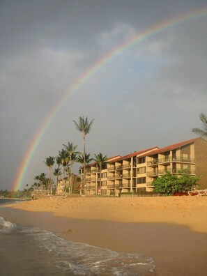 Am Strand, Liegestühle, Strandtücher