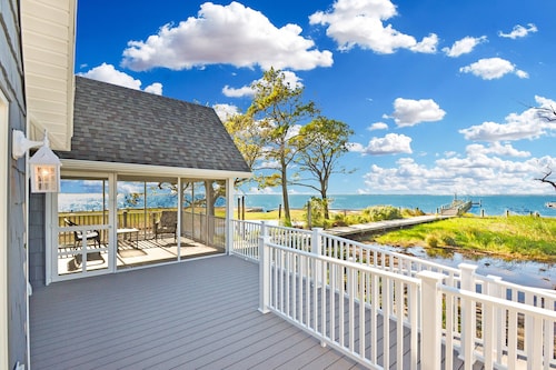 Trembling Bay | Waterfront Cottage, Private Pier, Screened Porch, Panoramic Views, Pet Friendly