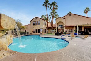 Outdoor pool - Close to LV Strip! Convenient, Modern Bright, Brand New Condo, Community Pool! (Las Vegas)