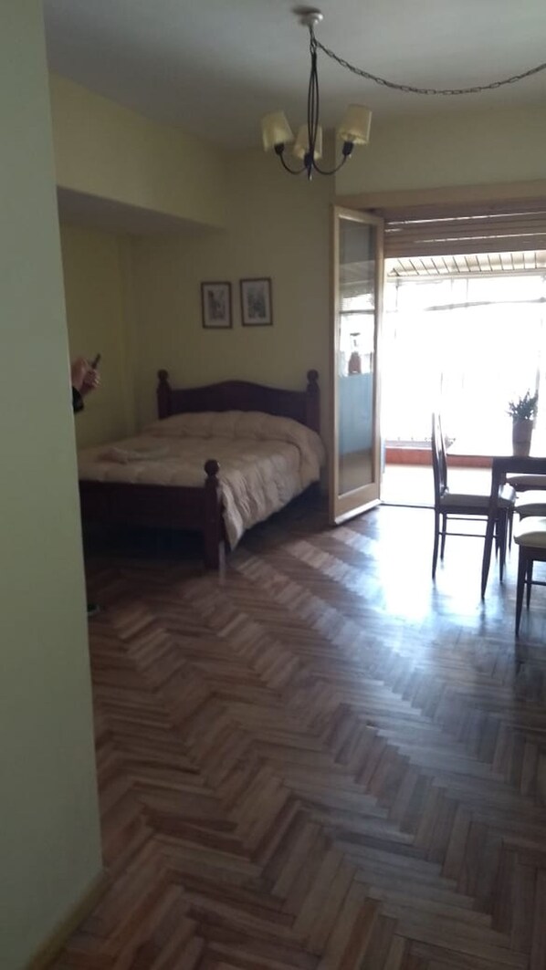 2 chambres, accès au Wi-Fi (inclus), literie fournie