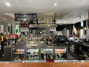 Bar (en la propiedad)