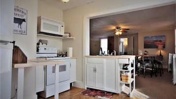 Microwave, coffee/tea maker, cookware/dishes/utensils