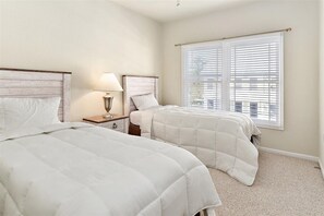 4 bedrooms, free WiFi, bed sheets