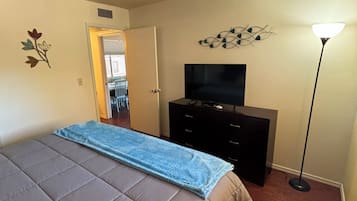 1 bedroom, iron/ironing board, free WiFi, bed sheets