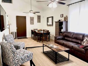 Smart TV, books - Ranch Guest House Near Sedona and Jerome, Sleeps 8 (Cottonwood)