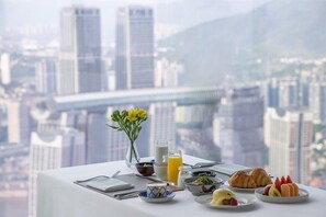 Frukostbuffé varje dag mot avgift