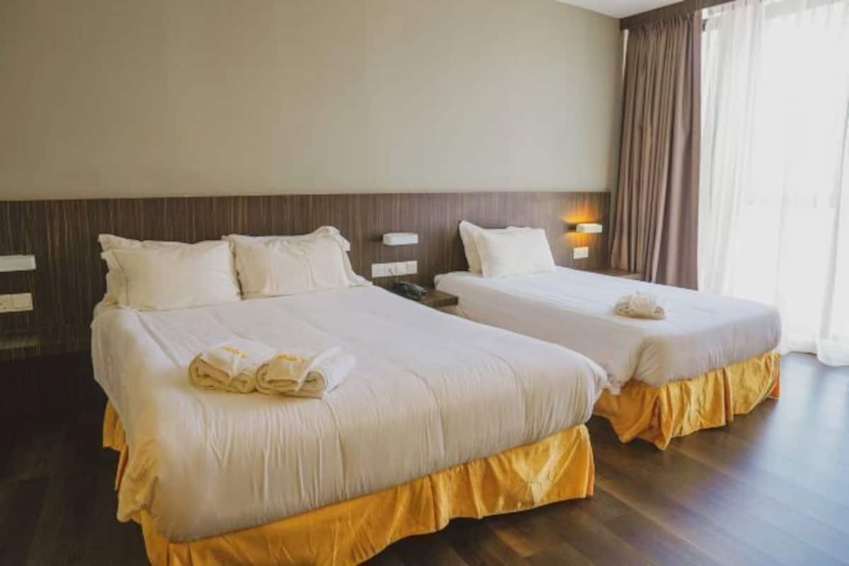 Minibar, in-room safe, desk, blackout curtains