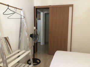 2 bedrooms, WiFi - Apartment!near several beaches!supermarkets !!Water park Water show! (Florianópolis)