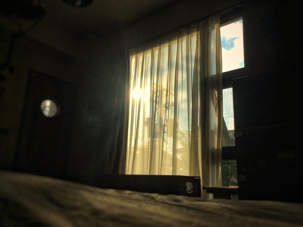 Signature Double Room, 1 Katil Kelamin (Double), Non Smoking, Balcony | Langsir/tirai gelap terus, Wi-fi percuma, cadar katil