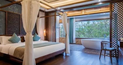 Floral Hotel · River Rhythms Pavilion Jinghong