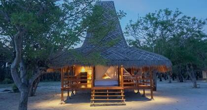 Costa Beach Resort & Club