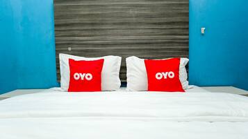 Kamar Double Deluks | Meja kerja, Wi-Fi gratis, dan seprai linen