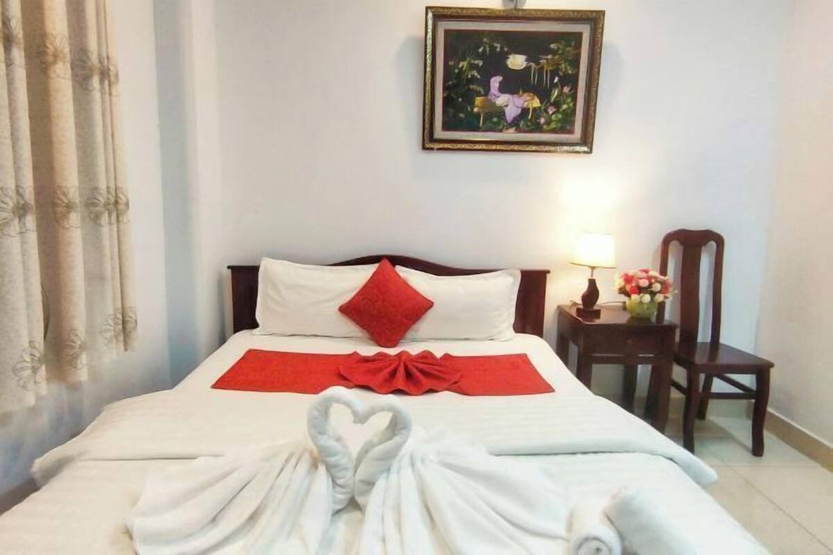 Premium bedding, down duvets, memory-foam beds, desk